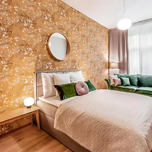  Apartamento Turnkey I Main Bus Station República Checa